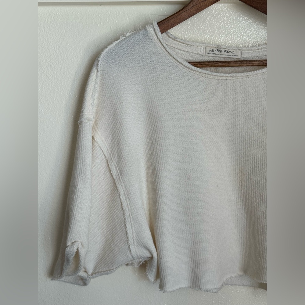 We The Free by Free People Cropped Oversized Raw Hem Sweater XS – Ivory Cream - Picture 4 of 10